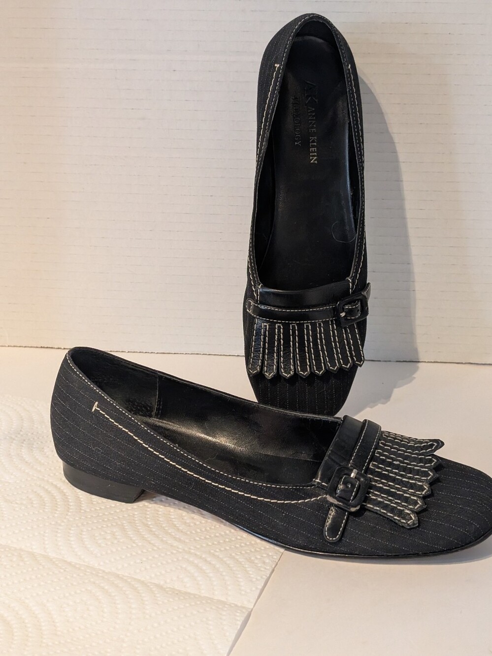 Anne Klein Flexology Pinstripe Flats Sz.8